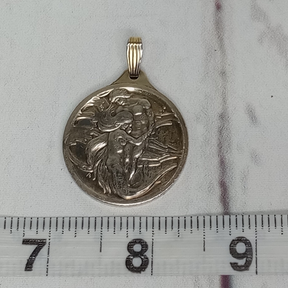 HM 1976 Valentine's Day Medallion Pendant - Picture 11 of 11